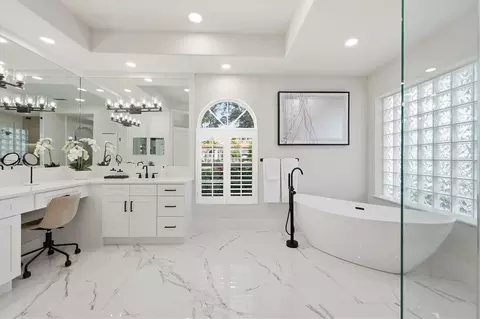 Bath - 7214 Marlow Pl, University Park, FL 34201 photo 1 of 5