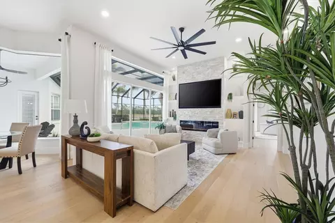Living - 7214 Marlow Pl, University Park, FL 34201 photo 5 of 5