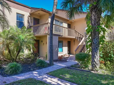 3810 75th St W #112, Bradenton, FL 34209