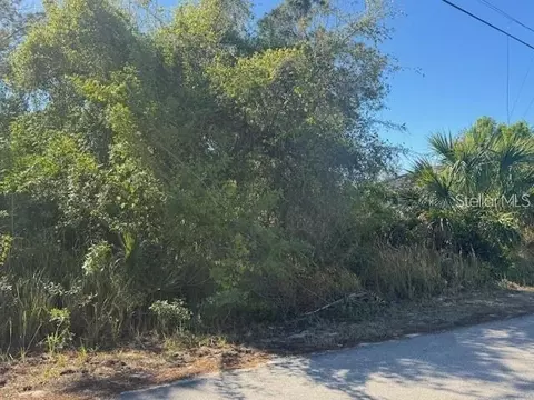 Troost Street, North Port, FL 34288