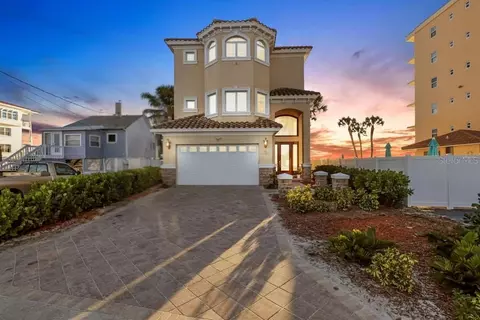 13423 Gulf Ln, Madeira Beach, FL 33708