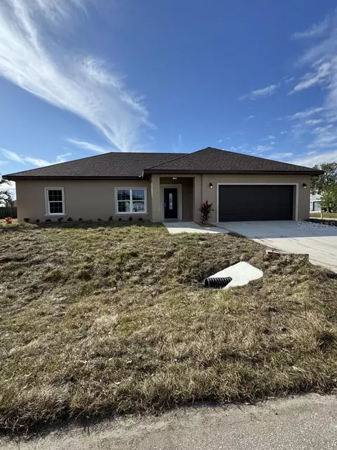 1032 SE 38th Ter, Okeechobee, FL 34974