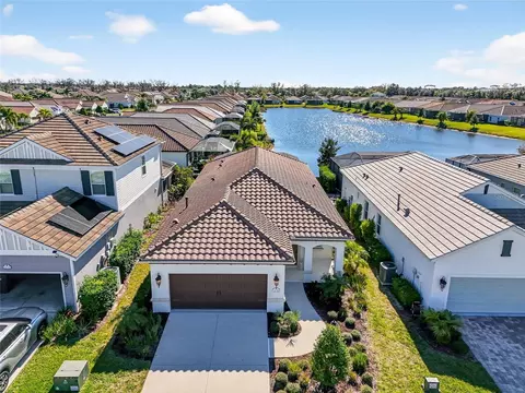 12726 Aquamarine Ave, Bradenton, FL 34211