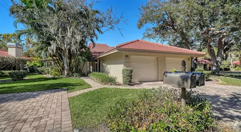 5039 Kestral Park #67, Sarasota, FL 34231