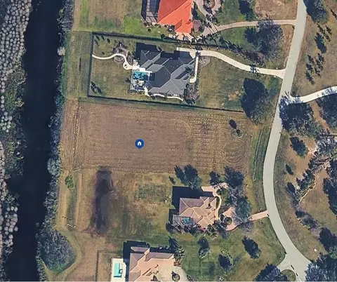 10525 Broadland Pass, Thonotosassa, FL 33592