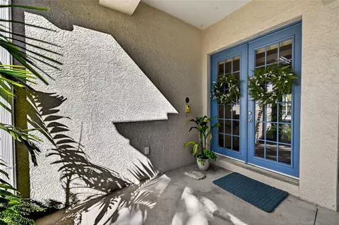 Entry Way - 4603 4th Ave E, Bradenton, FL 34208 photo 4 of 5