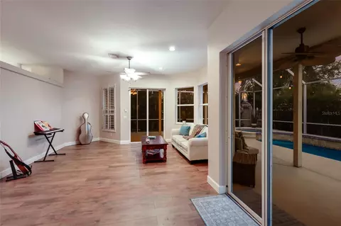 Living - 4603 4th Ave E, Bradenton, FL 34208 photo 3 of 8
