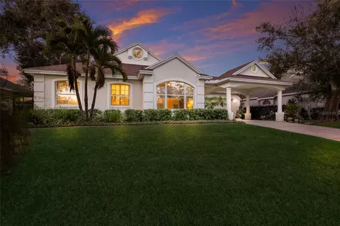 Exterior - 4603 4th Ave E, Bradenton, FL 34208 photo 3 of 18
