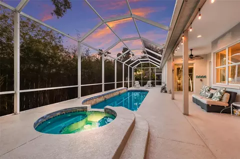 Exterior - 4603 4th Ave E, Bradenton, FL 34208 photo 8 of 18