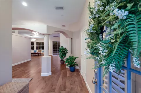 Entry Way - 4603 4th Ave E, Bradenton, FL 34208 photo 1 of 5