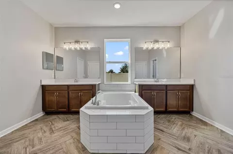 Bath - 5356 Ragusa Loop, Saint Cloud, FL 34771 photo 4 of 7