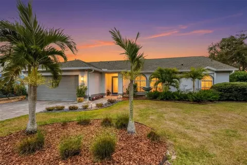 4617 Hamlets Grove Dr, Sarasota, FL 34235