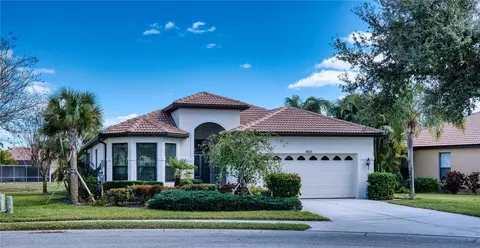 8025 Stirling Falls Cir, Sarasota, FL 34243