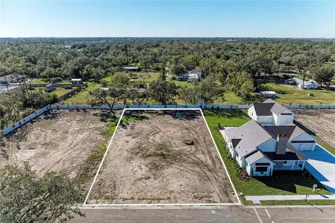 6613 Paladin Ct, Sarasota, FL 34241