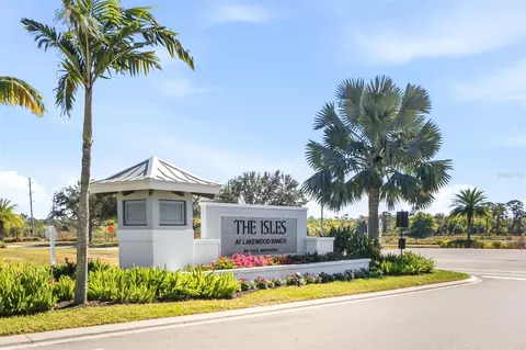 View/Area - 7982 Redonda Loop, Bradenton, FL 34202 photo 6 of 11