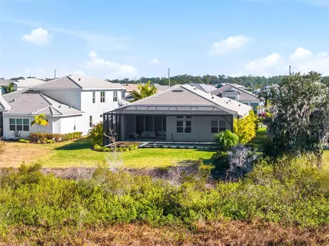 View/Area - 7982 Redonda Loop, Bradenton, FL 34202 photo 5 of 11