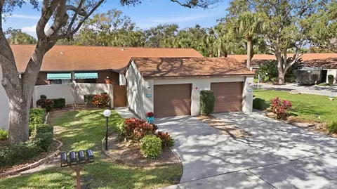 2906 Oak Ln, Bradenton, FL 34209