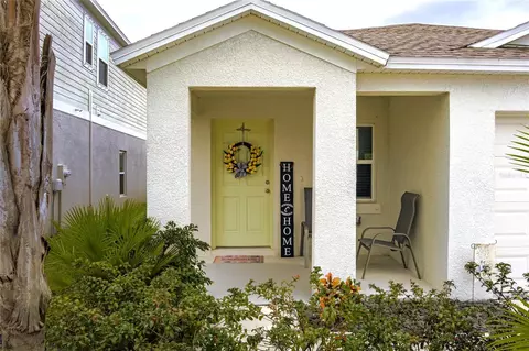 Exterior - 7635 Twin Leaf Ter, Parrish, FL 34219 photo 4 of 6