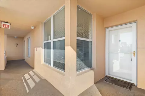 4550 Pinebrook Cir #302, Bradenton, FL 34209