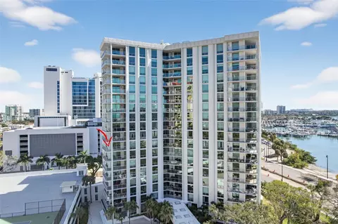 1111 N Gulfstream Ave #8D, Sarasota, FL 34236