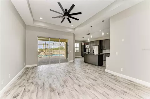 Living - 13710 Golf Course Rd, Parrish, FL 34219 photo 3 of 5