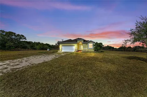 Exterior - 13710 Golf Course Rd, Parrish, FL 34219 photo 2 of 18