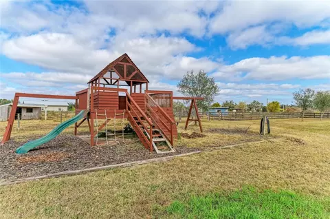 Exterior - 13710 Golf Course Rd, Parrish, FL 34219 photo 13 of 18