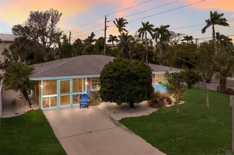 120 Maple Ave, Anna Maria, FL 34216