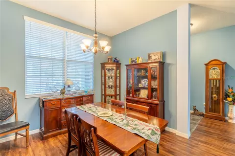 Dining - 6416 18th Ave E, Bradenton, FL 34208 photo 2 of 3