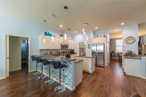 Kitchen - 6416 18th Ave E, Bradenton, FL 34208 photo 6 of 6