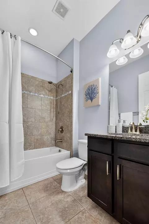 Bath - 306 172nd St E, Bradenton, FL 34212 photo 3 of 5