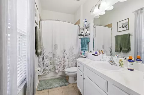 Bath - 12806 24th Street Cir E, Parrish, FL 34219 photo 3 of 5
