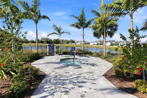 Exterior - 14530 Barefoot Ln, Parrish, FL 34219 photo 14 of 17