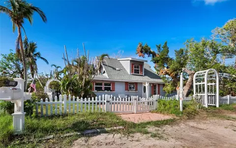 6901 Poinsetta Ave, Longboat Key, FL 34228