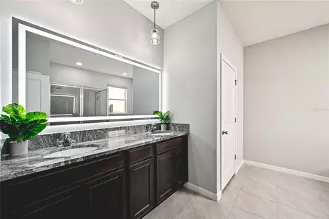 Bath - 10516 Chippewa Dr, Parrish, FL 34219 photo 1 of 4