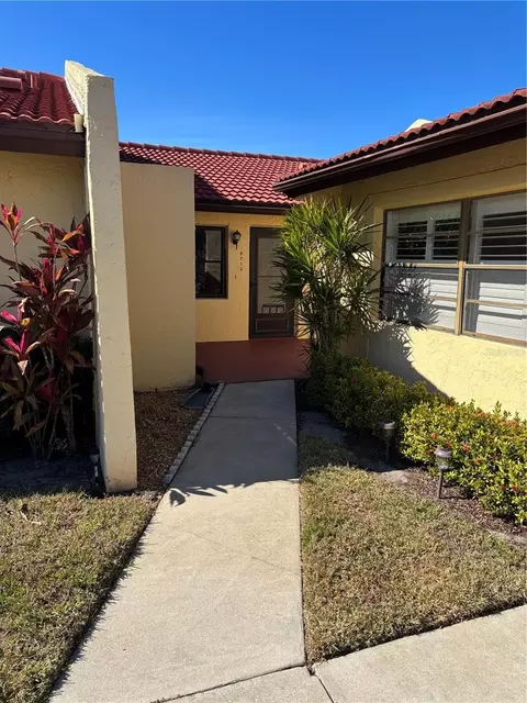 5712 12 Ave W #5712, Bradenton, FL 34209