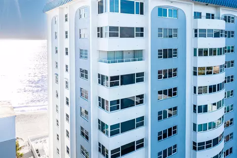1750 Benjamin Franklin Dr #10G, Sarasota, FL 34236