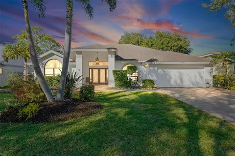 5309 Gardens Dr, Sarasota, FL 34243