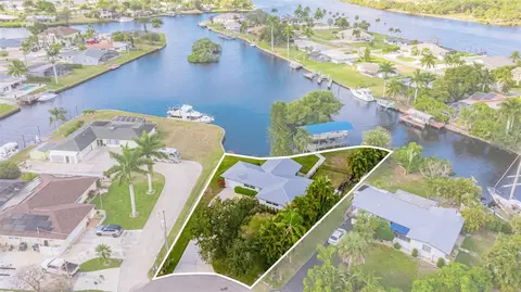 13856 Lazy Ln, Fort Myers, FL 33905