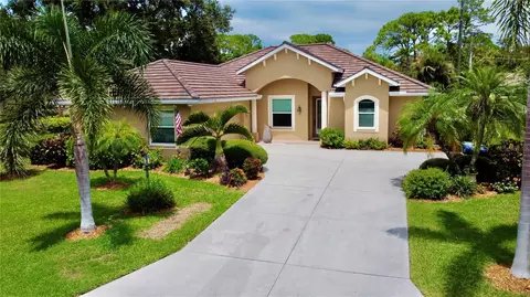 472 Park Trace Blvd, Osprey, FL 34229