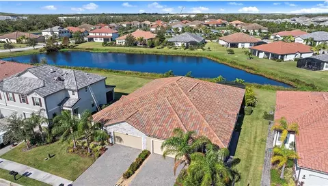 2520 Avolet Ct, Bradenton, FL 34211