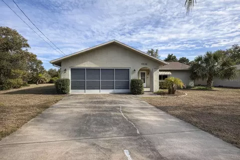 4350 Merchant Ave, Spring Hill, FL 34608