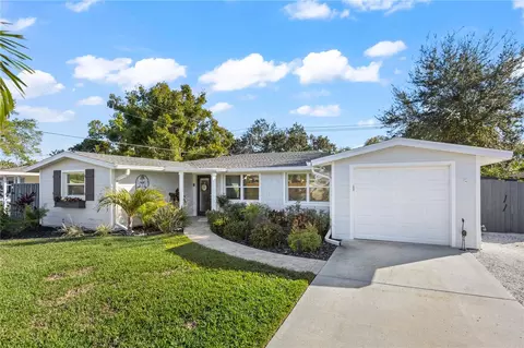 3122 Regatta Cir, Sarasota, FL 34231