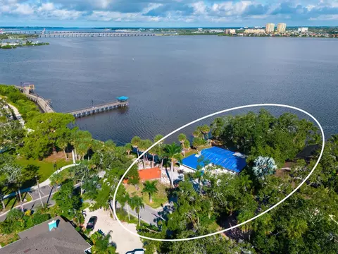 1401 1st Ave E, Bradenton, FL 34208