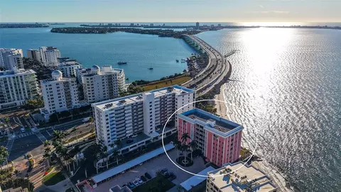 37 Sunset Dr #44, Sarasota, FL 34236