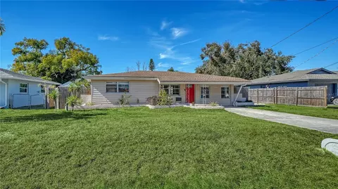 3008 Arch Dr, Sarasota, FL 34232