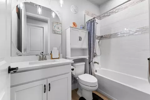 Bath - 5311 124th Ave E, Parrish, FL 34219 photo 2 of 3