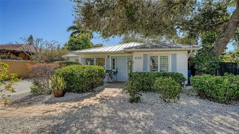 838 Highland St, Sarasota, FL 34234