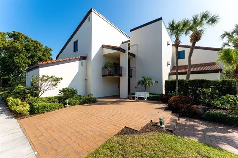 2039 Gulf Of Mexico Dr #G3-108, Longboat Key, FL 34228