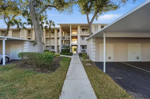 437 Cerromar Ln #520, Venice, FL 34293